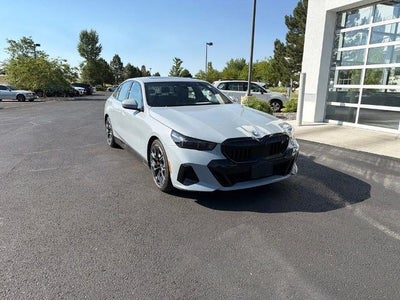 2025 BMW i5 xDrive40
