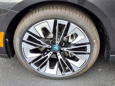 2025 BMW i5 eDrive40