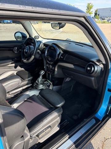 2017 MINI Cooper S Hardtop Base