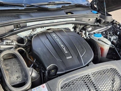 2018 Porsche Macan Base