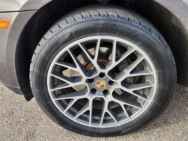 2018 Porsche Macan Base