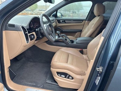2019 Porsche Cayenne Base
