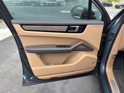 2019 Porsche Cayenne Base