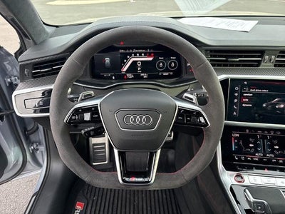 2024 Audi RS 6 Avant performance