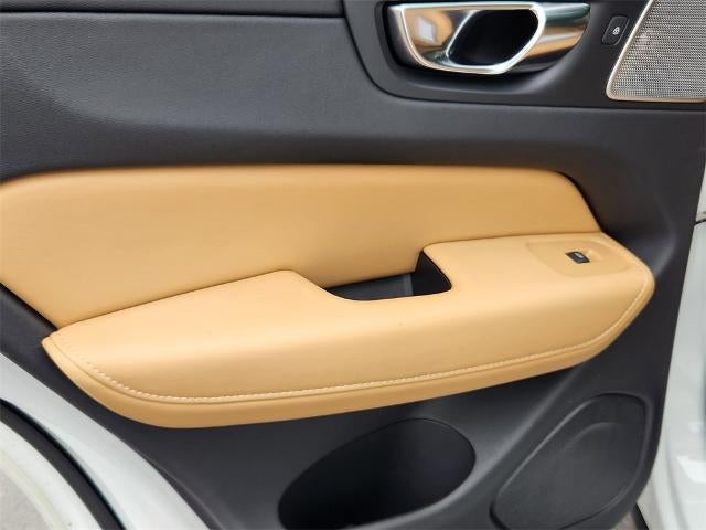 2021 Volvo XC60 Inscription