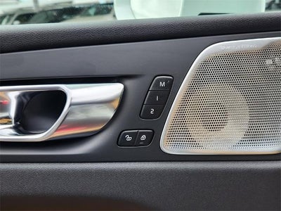 2021 Volvo XC60 Inscription