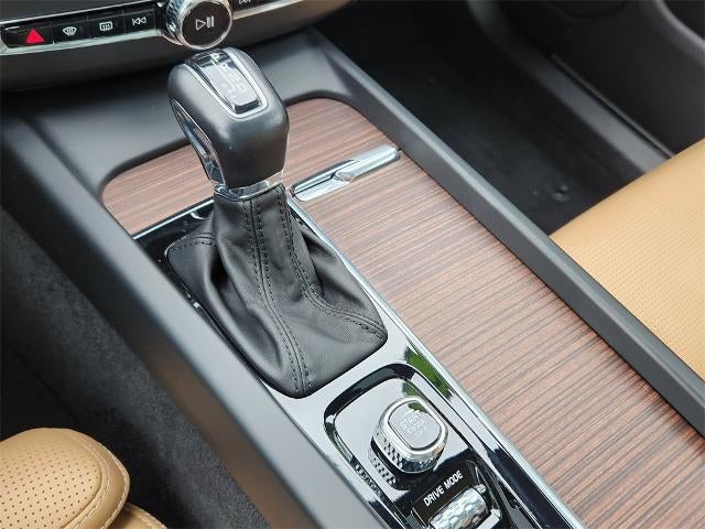 2021 Volvo XC60 Inscription