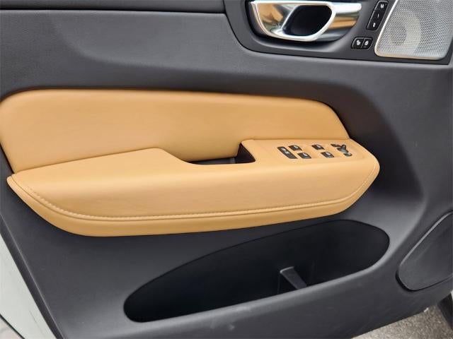 2021 Volvo XC60 Inscription