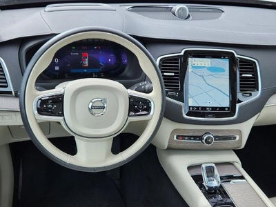 2023 Volvo XC90 Recharge Plug-In Hybrid Ultimate Bright Theme