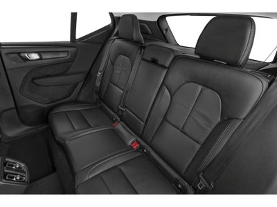 2023 Volvo XC40 Ultimate Dark Theme