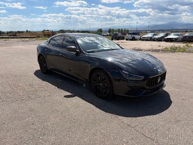 2022 Maserati Ghibli Modena Q4