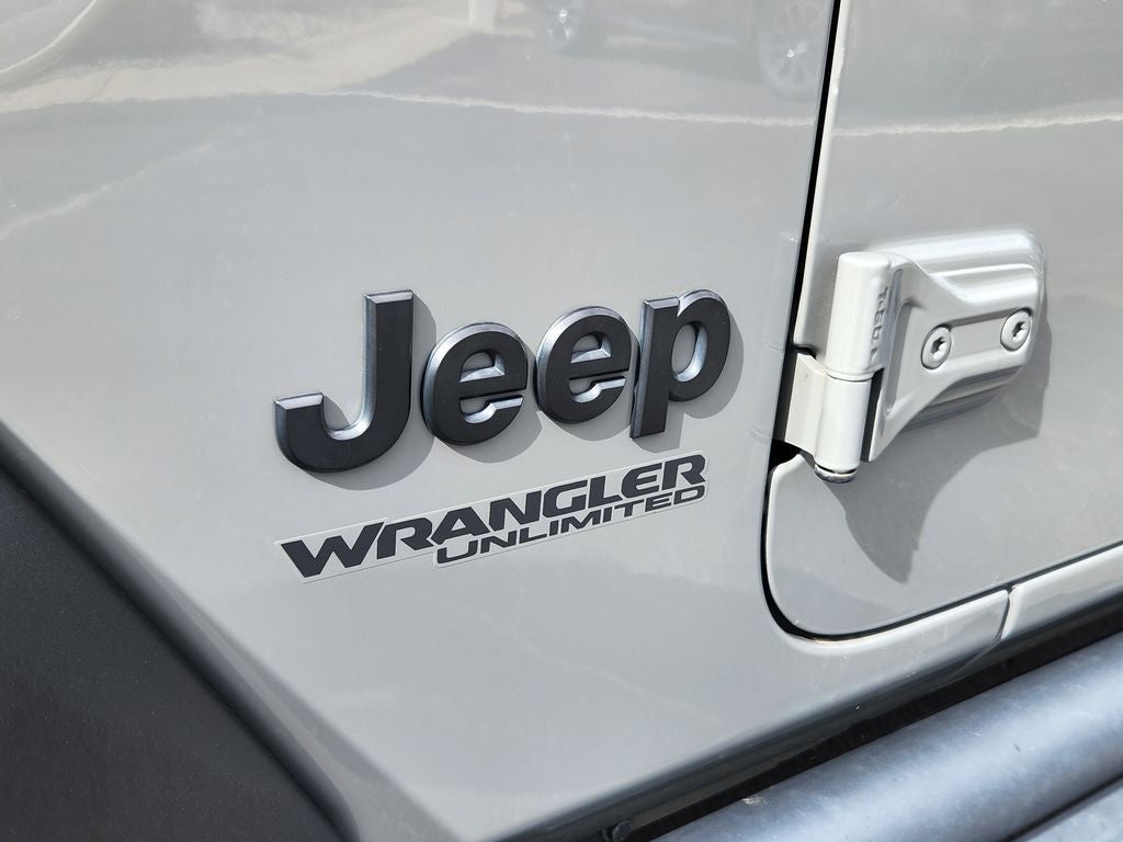 2022 Jeep Wrangler Unlimited Willys