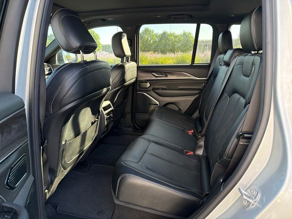 2023 Jeep Grand Cherokee Overland