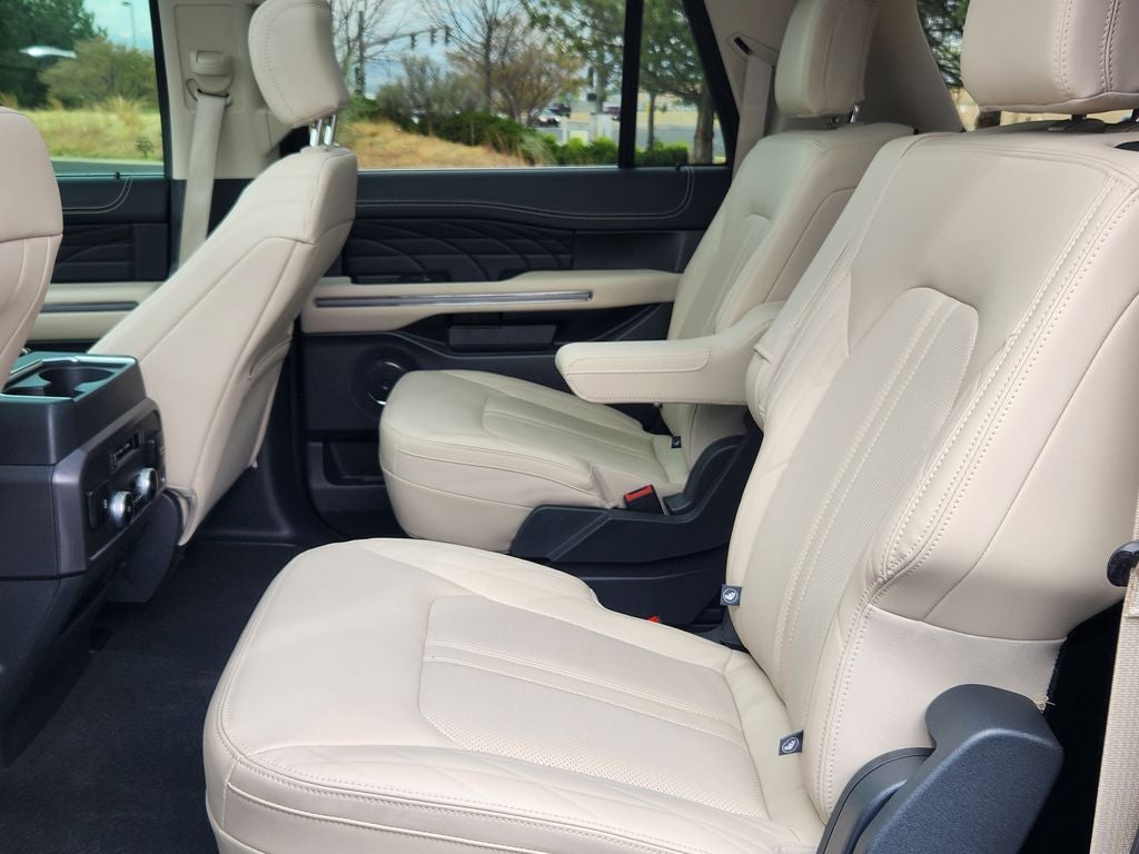 2024 Ford Expedition Max Platinum