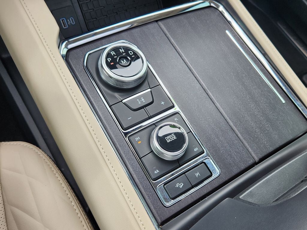 2024 Ford Expedition Max Platinum