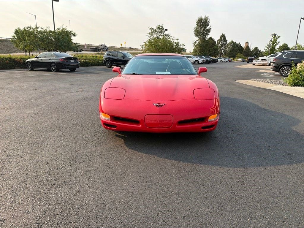 2001 Chevrolet Corvette Base