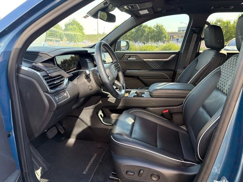 2024 GMC Acadia Denali