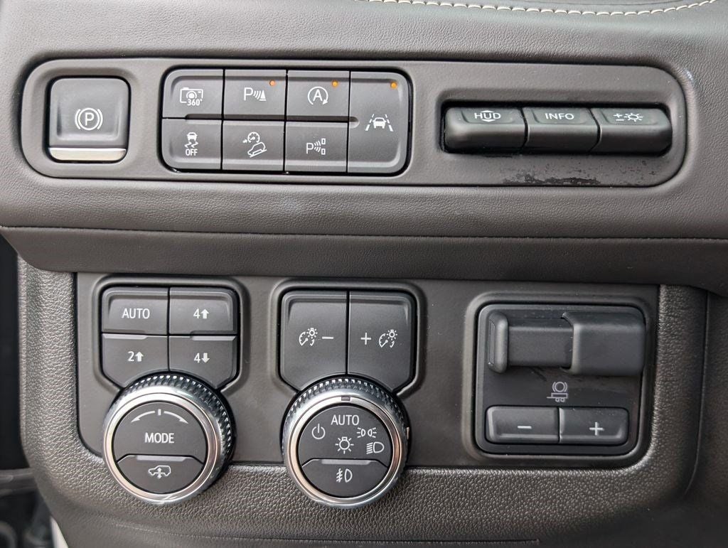 2024 GMC Yukon Denali Ultimate