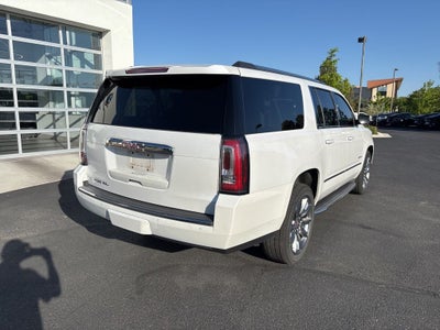 2017 GMC Yukon XL Denali