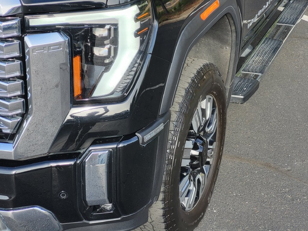 2024 GMC Sierra 2500HD Denali