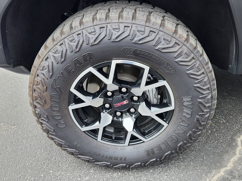 2024 GMC Canyon AT4X