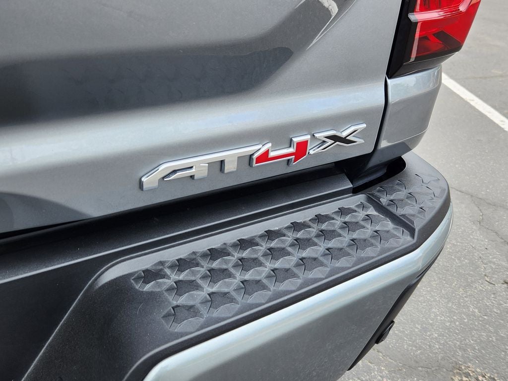 2024 GMC Canyon AT4X
