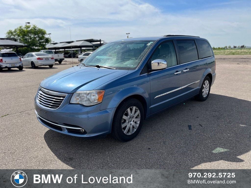 2011 Chrysler Town & Country Touring-L