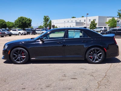 2023 Chrysler 300 C