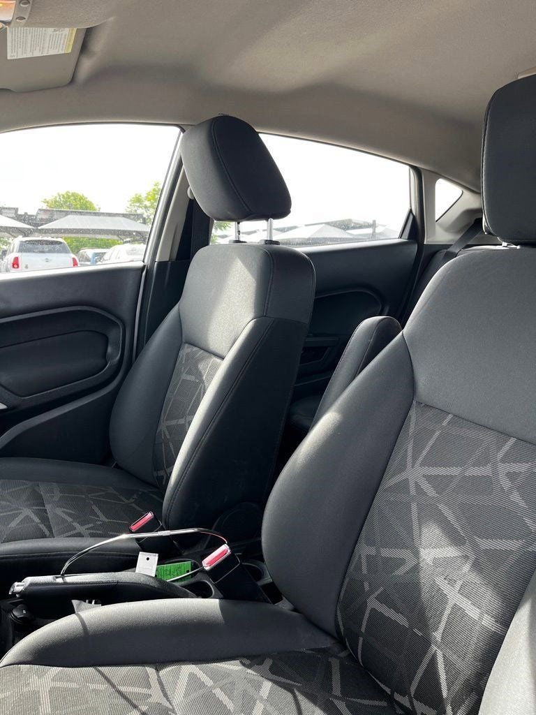 2012 Ford Fiesta SE
