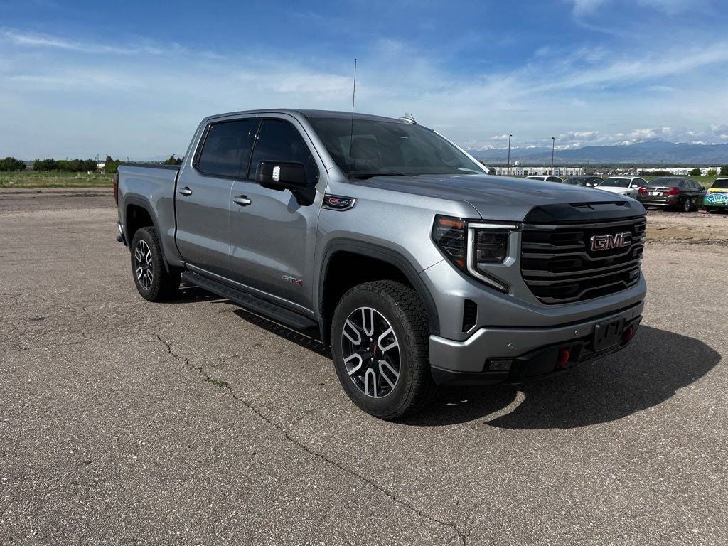2025 GMC Sierra 1500 AT4
