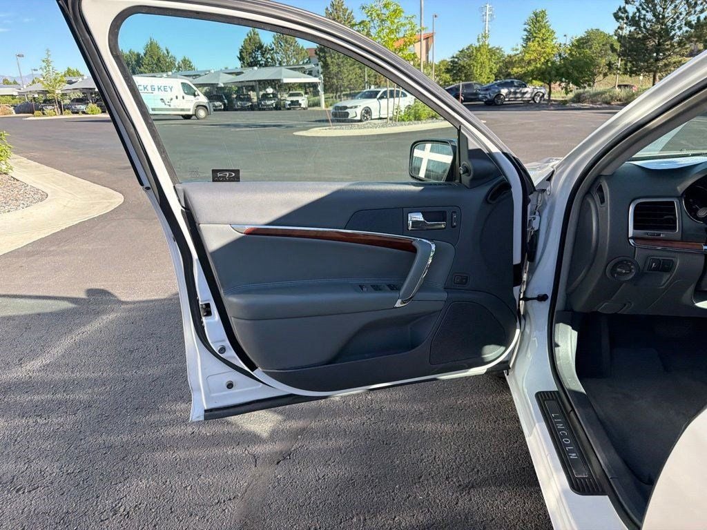2010 Lincoln MKZ Base