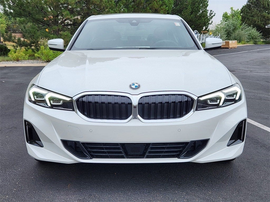 2025 BMW 3 Series 330i xDrive Courtesy Vehicle