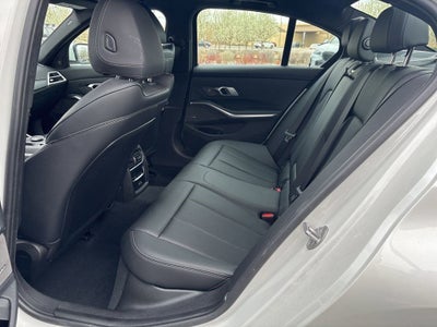 2025 BMW 3 Series 330i xDrive