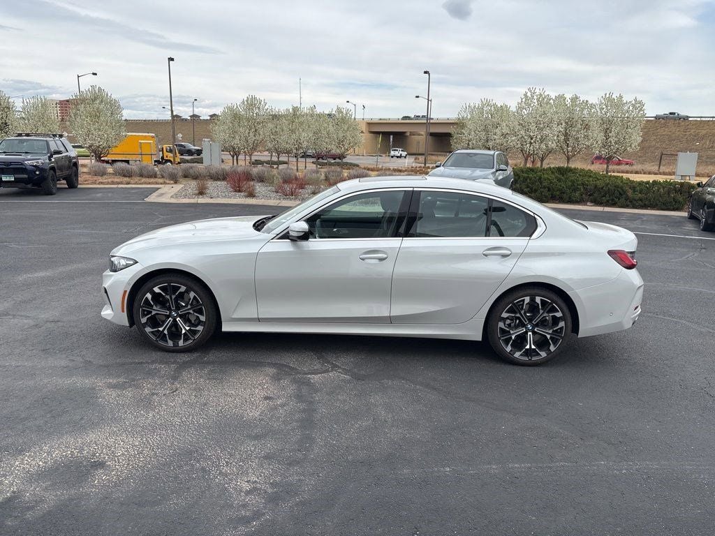 2025 BMW 3 Series 330i xDrive