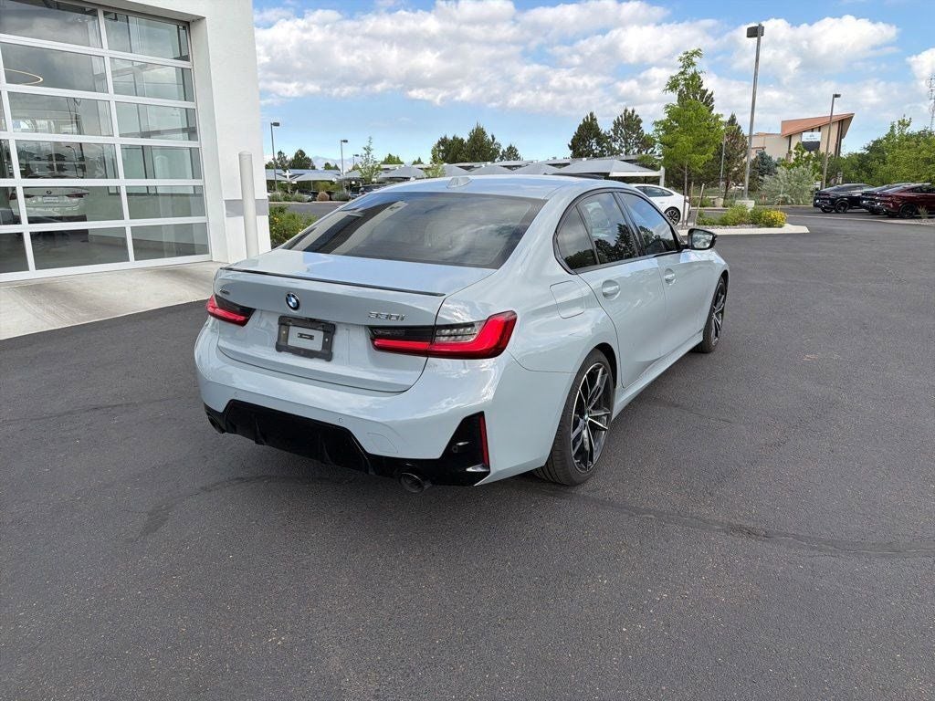 2023 BMW 3 Series 330i xDrive