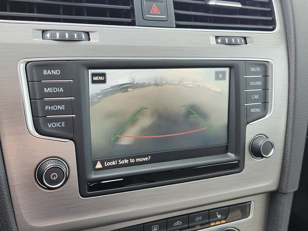 2017 Volkswagen Golf SportWagen S 4Motion