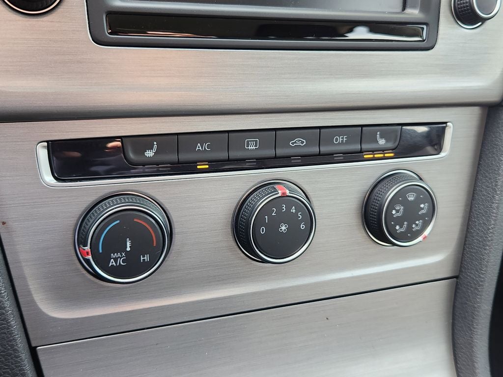 2017 Volkswagen Golf SportWagen S 4Motion