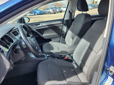 2017 Volkswagen Golf SportWagen S 4Motion