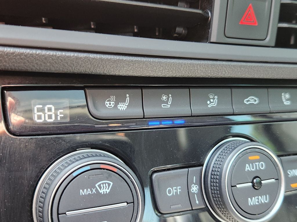 2021 Volkswagen Jetta SEL Premium