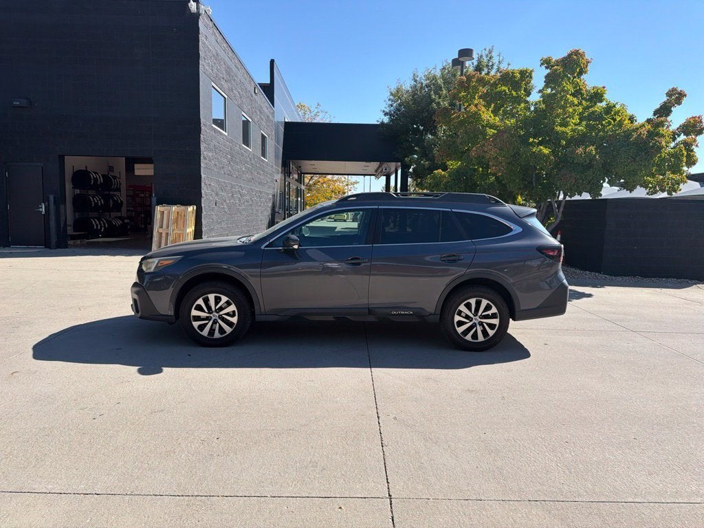 2022 Subaru Outback Premium