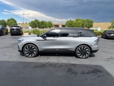 2024 Lincoln Nautilus Reserve