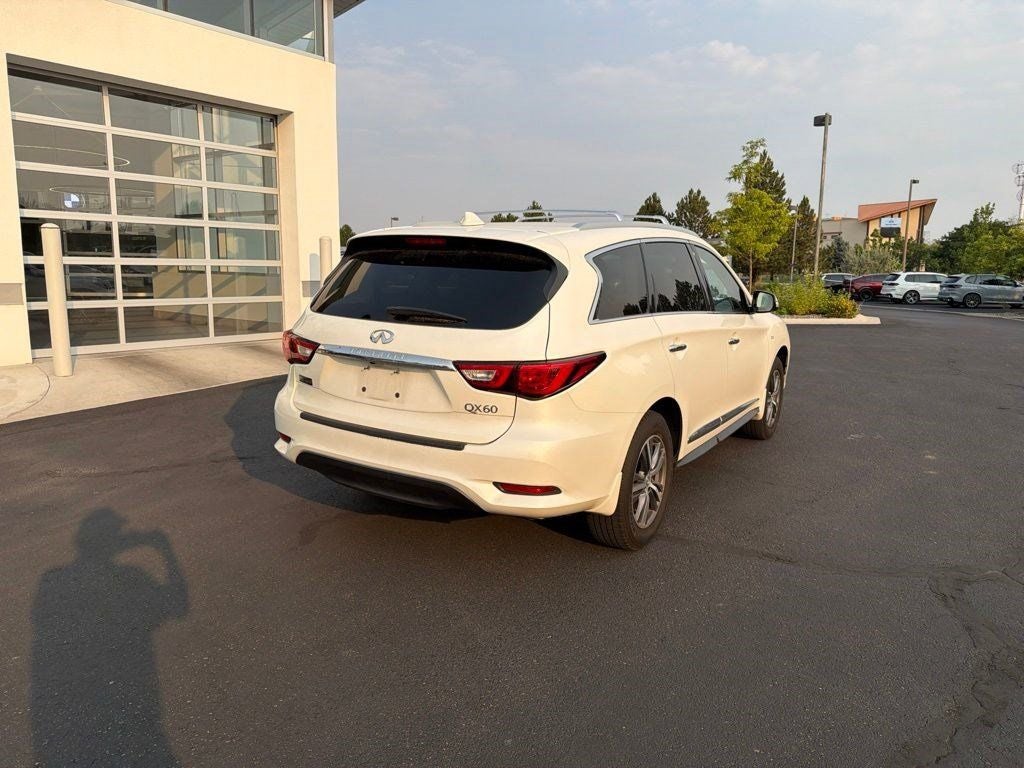 2017 INFINITI QX60 Base