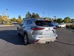 2022 Toyota Highlander Hybrid Platinum