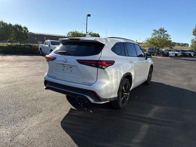 2022 Toyota Highlander XSE