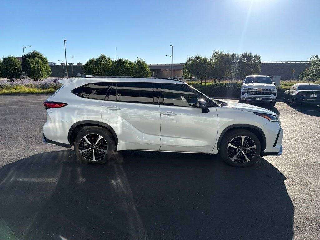 2022 Toyota Highlander XSE