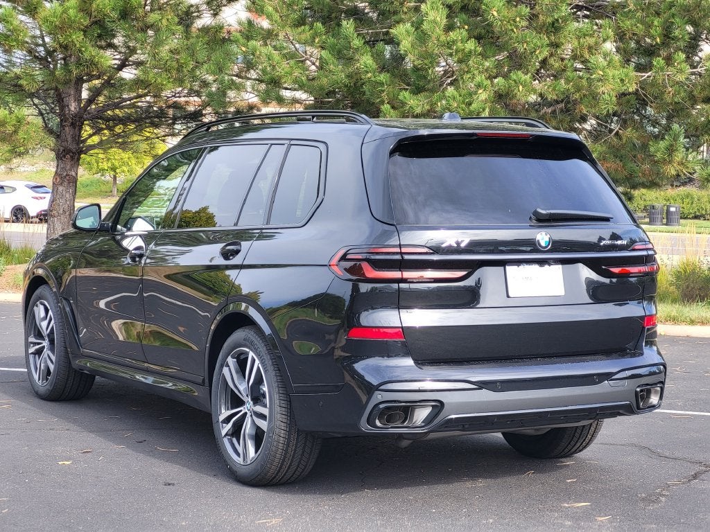 2027 BMW X7 xDrive40i