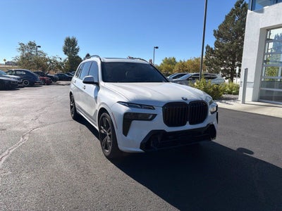 2024 BMW X7 xDrive40i