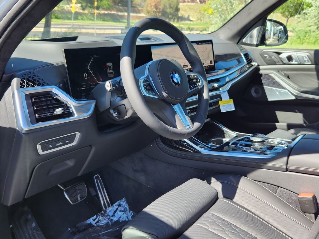 2027 BMW X7 xDrive40i