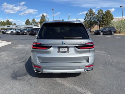 2024 BMW X7 xDrive40i