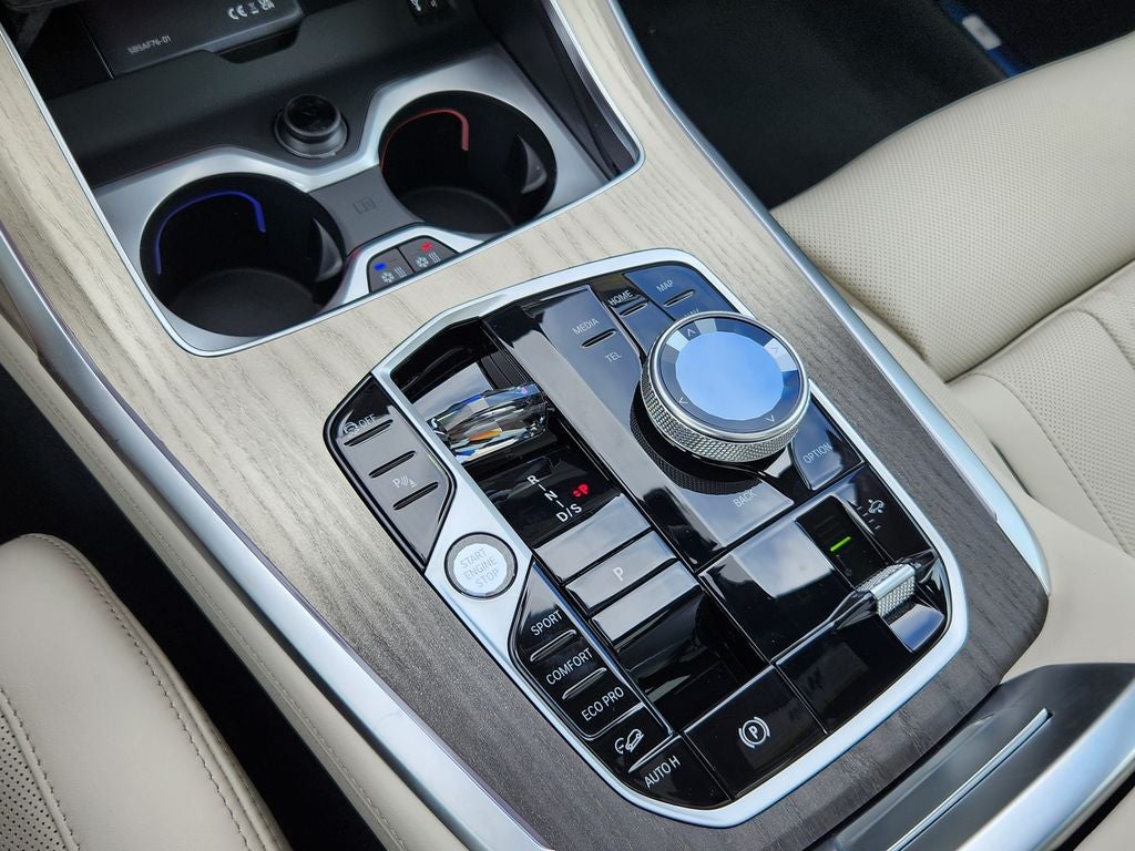 2027 BMW X7 xDrive40i